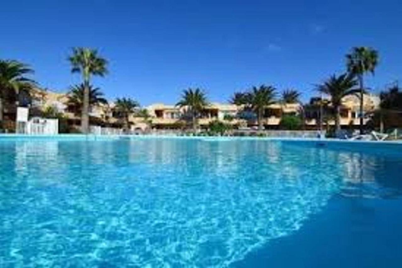 Elegant Villa In Corralejo Extérieur photo